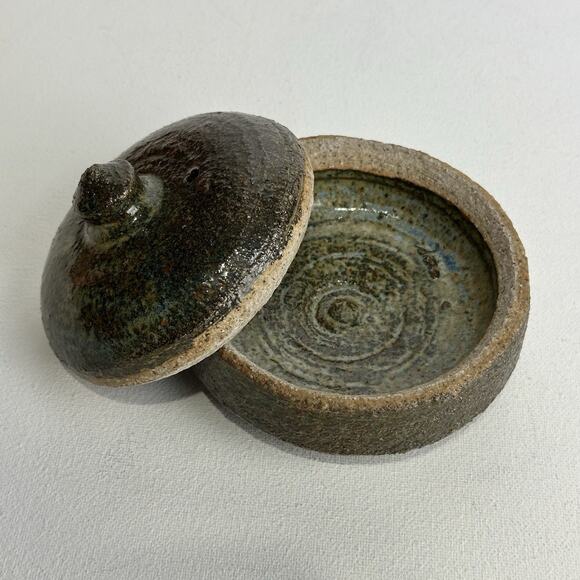 Pottery Shigaraki Ware Ceramic Lidded bowl 4” Home Decor Trinket Dish - Picture 2 of 12